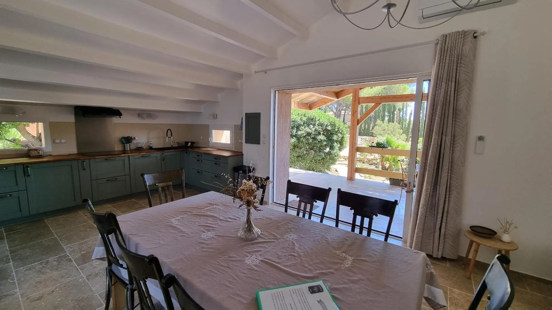Dom wakacyjny Willa Terres Du Baguier Ceyreste Francja